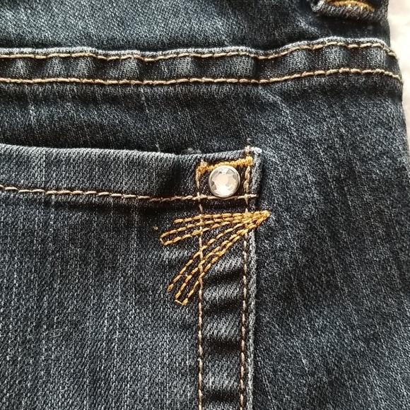 EUC Torrid Straight Leg Jeans - Picture 5 of 9